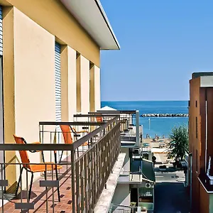 Tura *** Bellaria-Igea Marina