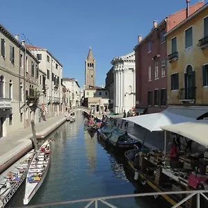 Apartamento Sestiere Dorsoduro Venezia, A Due Passi Dal Ponte Dei Pugni 