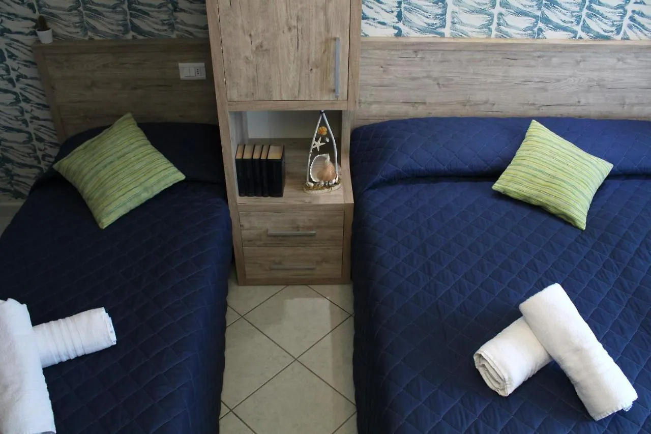 **  Hotel Adigrat Riccione Italië